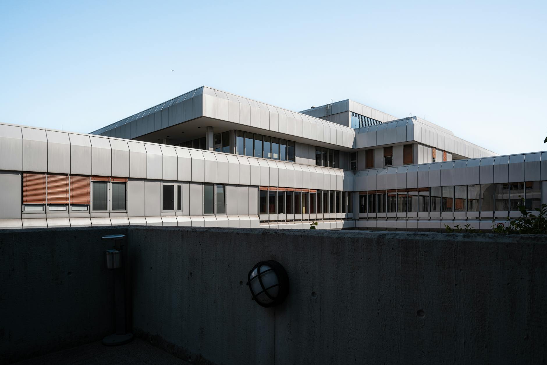 Asbestos Exposure at Terre Haute Regional Hospital — Terre Haute, Indiana: Former Worker Claims